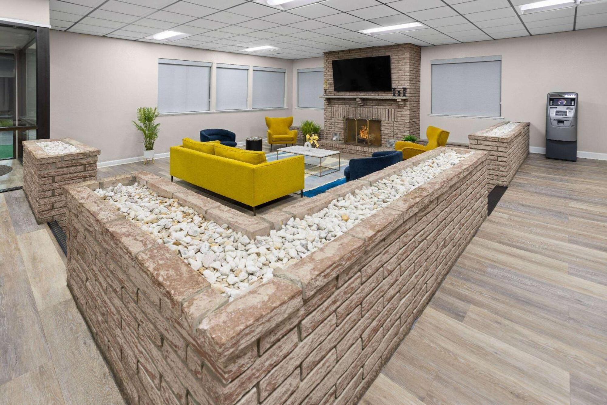 Super 8 By Wyndham Henrietta/Rochester Area Exteriér fotografie
